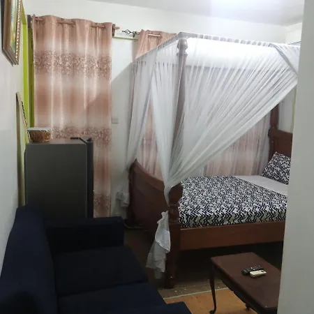Safi Apartment Mombasa Esterno foto