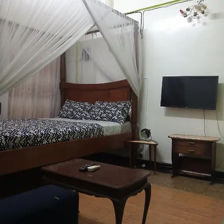 Safi Apartment Mombasa Esterno foto