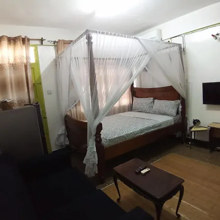 Safi Apartment Mombasa Esterno foto